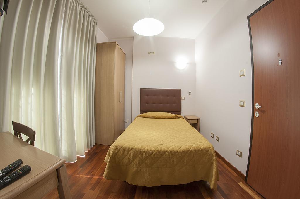 Domus Traiani Fiumicino Hotel Room photo