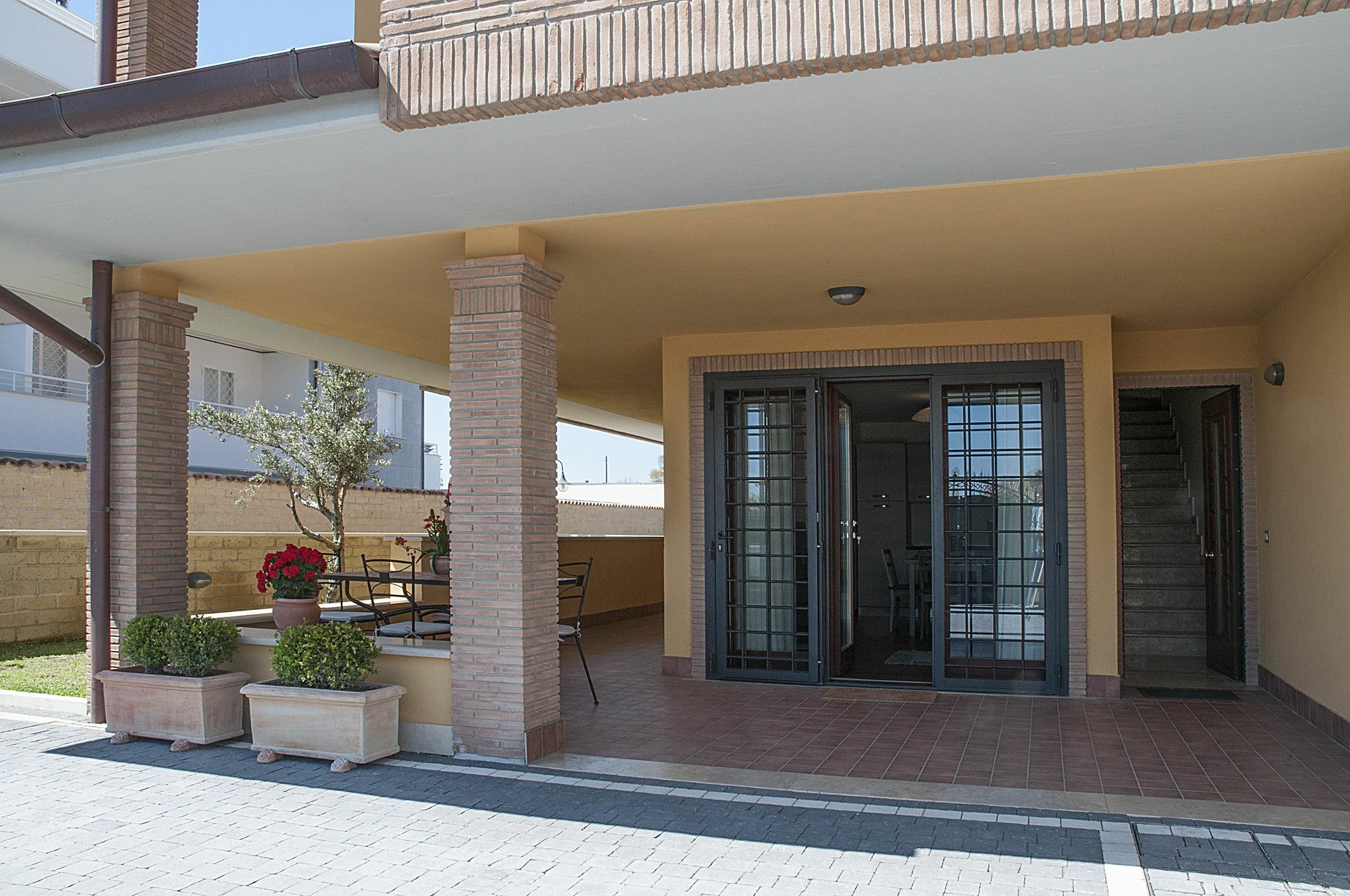 Domus Traiani Fiumicino Hotel Exterior photo